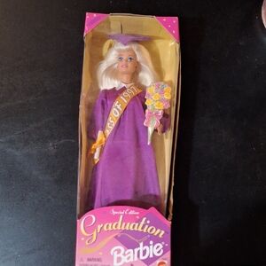 Colllectors Edition, Barbie Graduation 1997 Doll, Brand New In Box